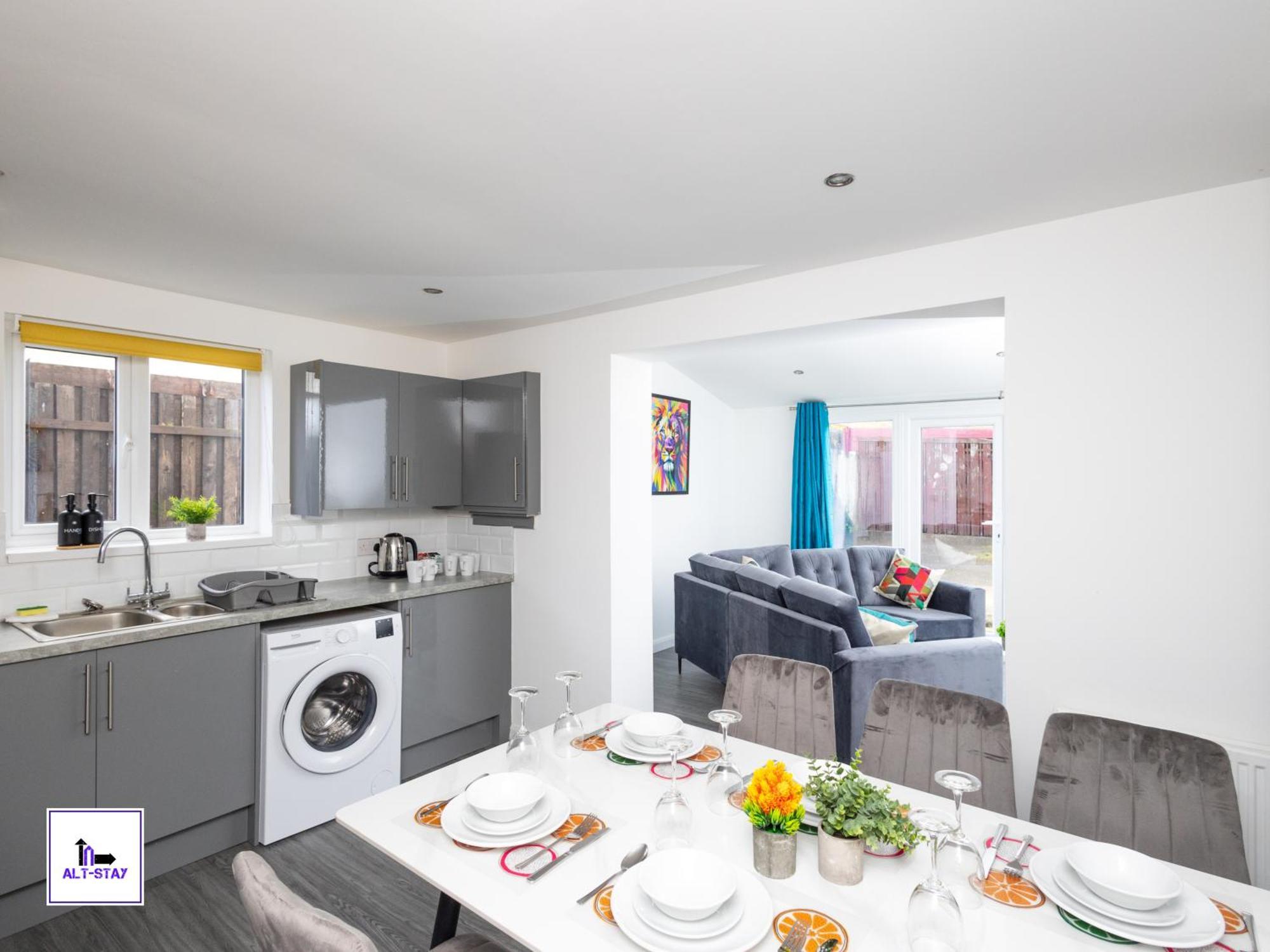 Holiday home Alt-Stay Temple Newsam - 4 Bed - 10 Percent Off Monthly - Contractors, Insurance, Relocation - Long Stays Welcome Leeds (West Yorkshire)