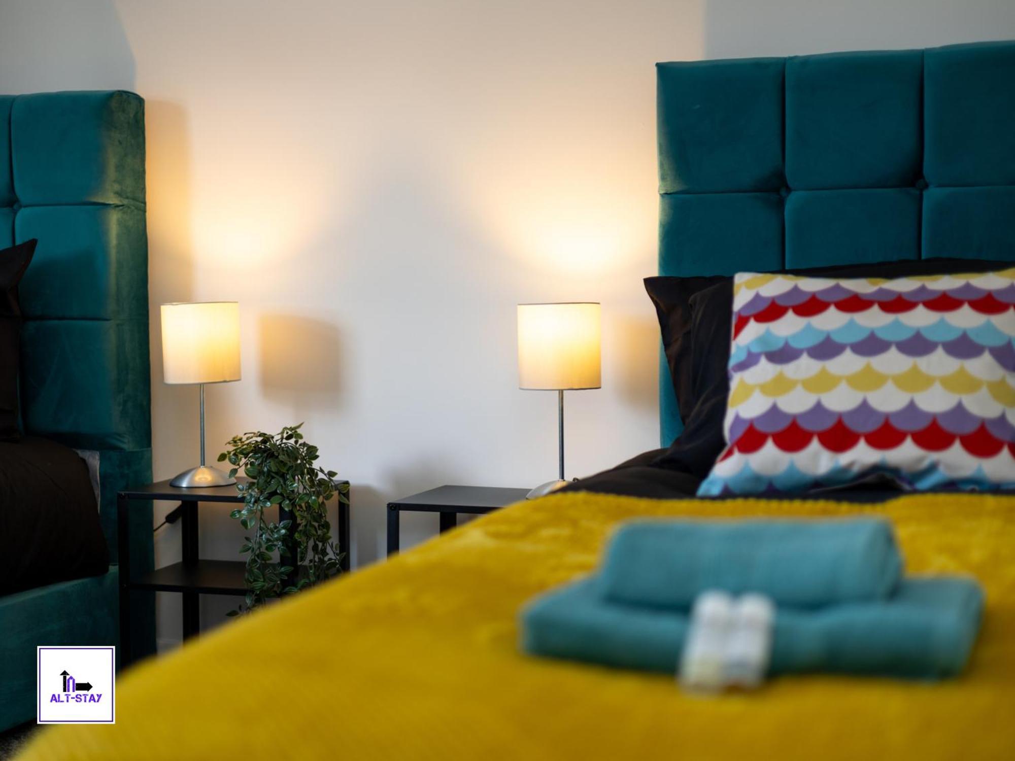 Holiday home Alt-Stay Temple Newsam - 4 Bed - 10 Percent Off Monthly - Contractors, Insurance, Relocation - Long Stays Welcome