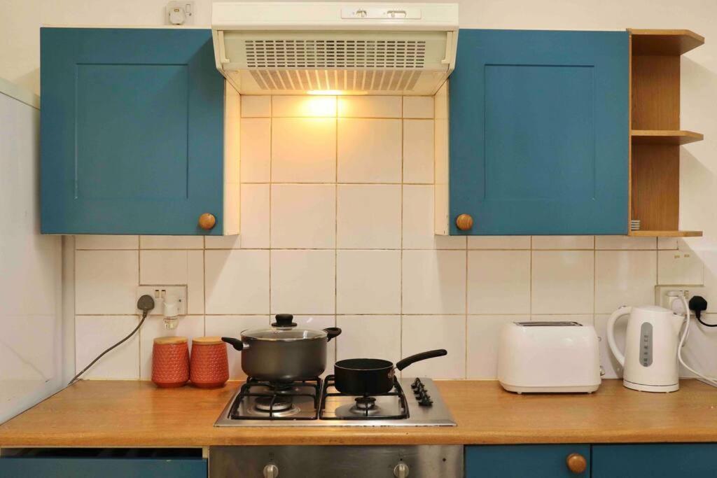 Apartment Stunning Free Wifi &parking Leeds (West Yorkshire)