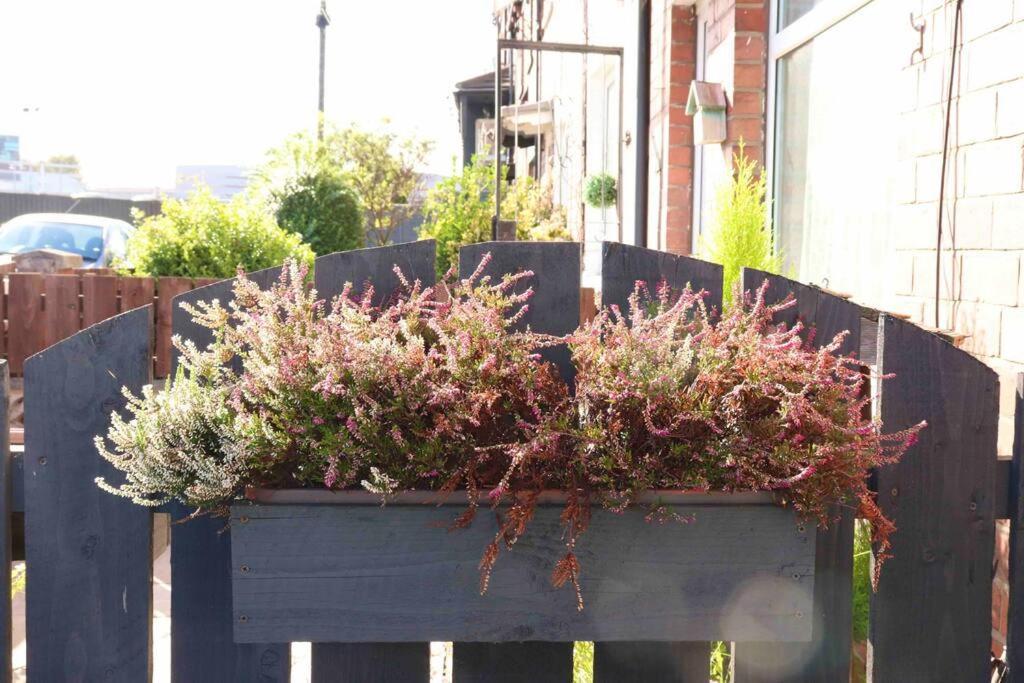 Stunning Free Wifi &parking Apartment Leeds (West Yorkshire)