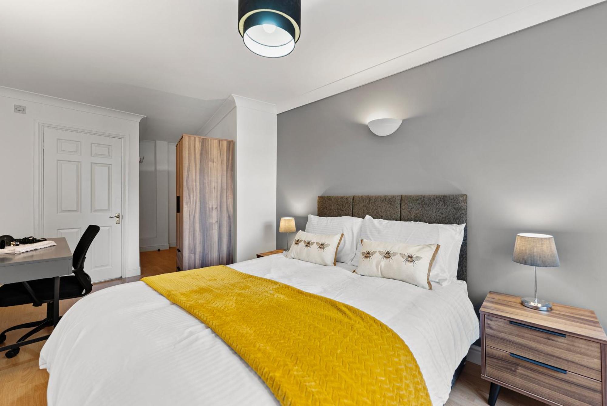 Apartment 9, Plaza Leeds (West Yorkshire)