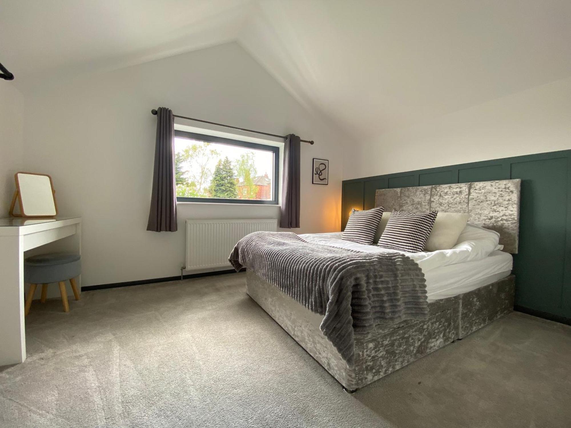 Holiday home Stunning Modern 3br House, Free Parking & Garden