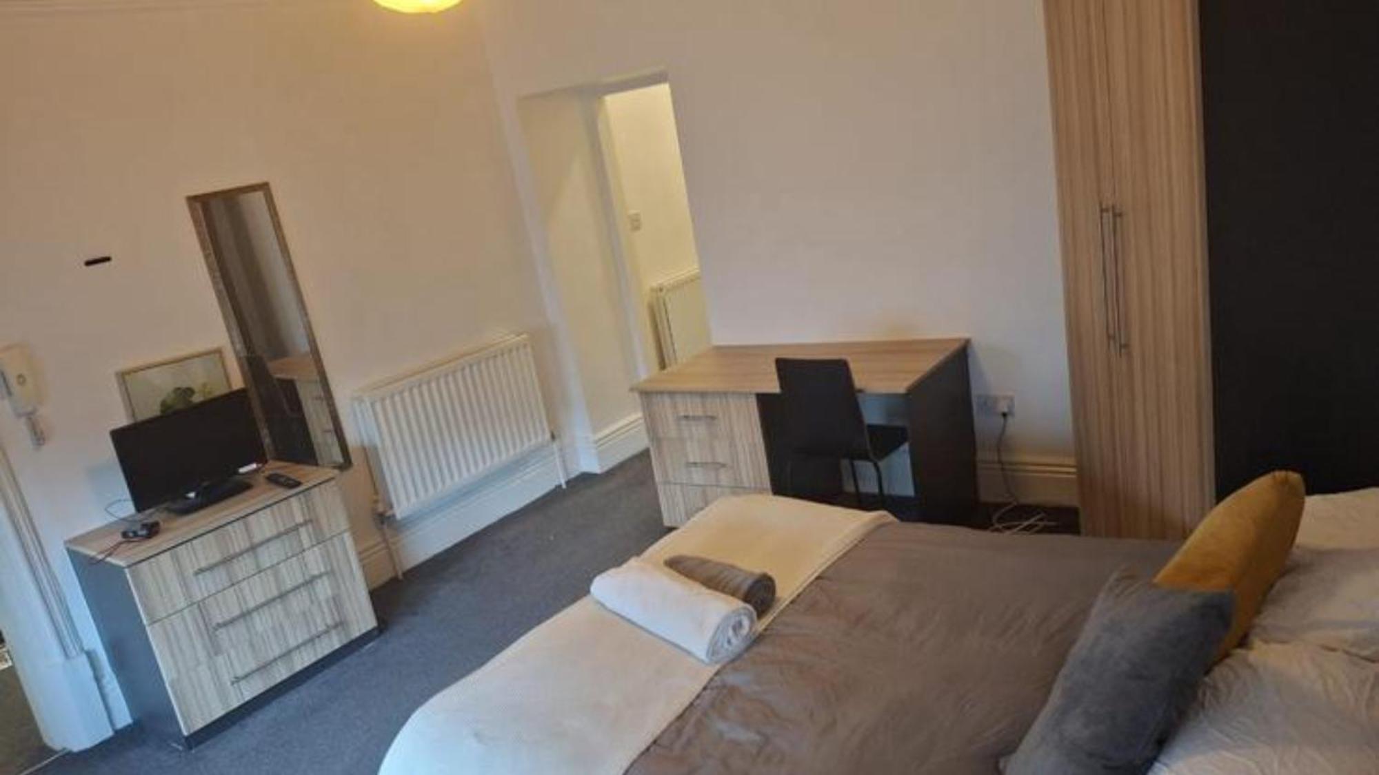 One Bedroom Flat By Brookland Serviced Short Lets With Free Wifi Apartment Leeds (West Yorkshire)