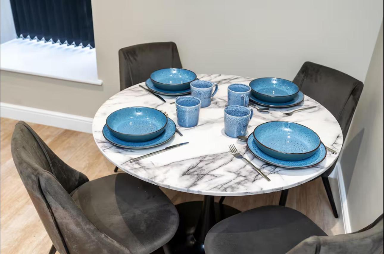Apartment The Executive Retreat 3bed2bath 55inch Tv *