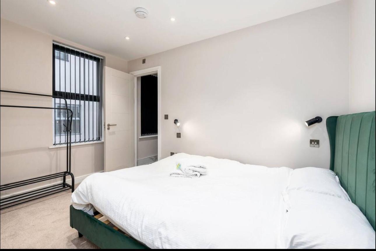 The Executive Retreat 3bed2bath 55inch Tv Apartment Leeds (West Yorkshire)