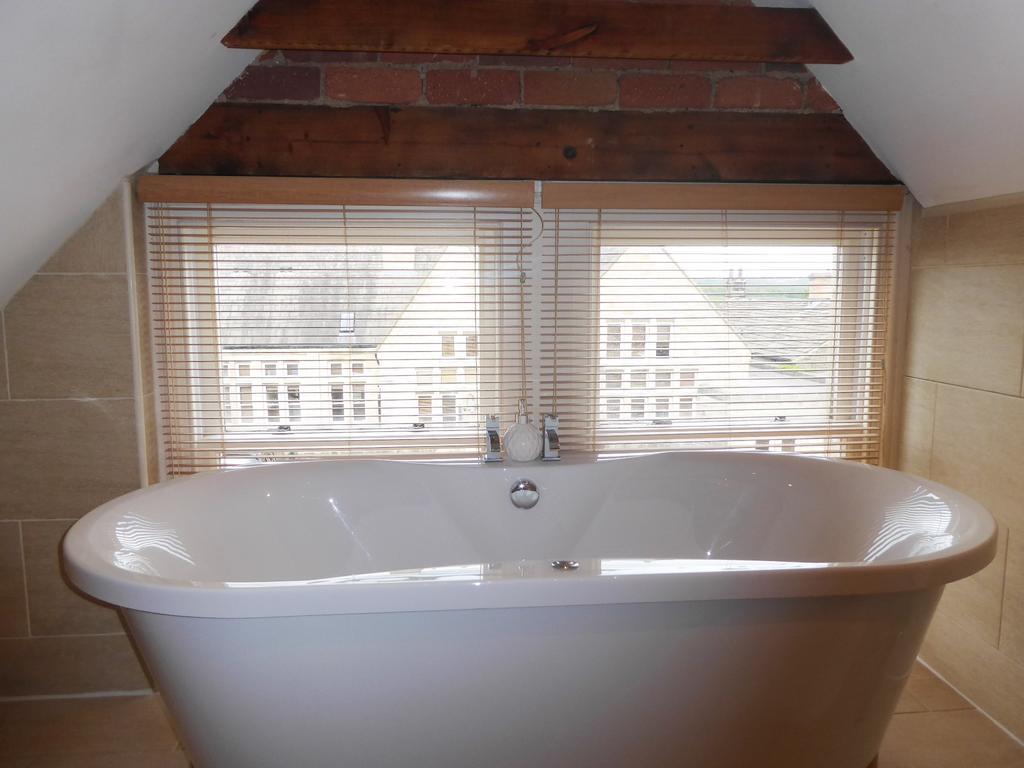 School House Mews, 2 Rodley Hall Apartment Leeds (West Yorkshire)