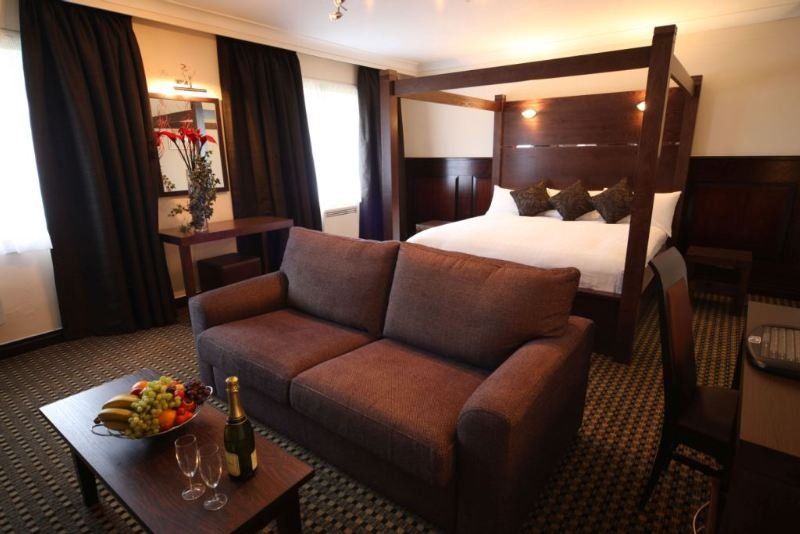 Britannia Leeds Leeds (West Yorkshire)