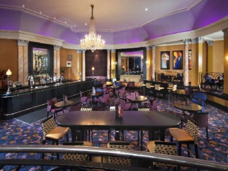 Hotel The Queens 4*