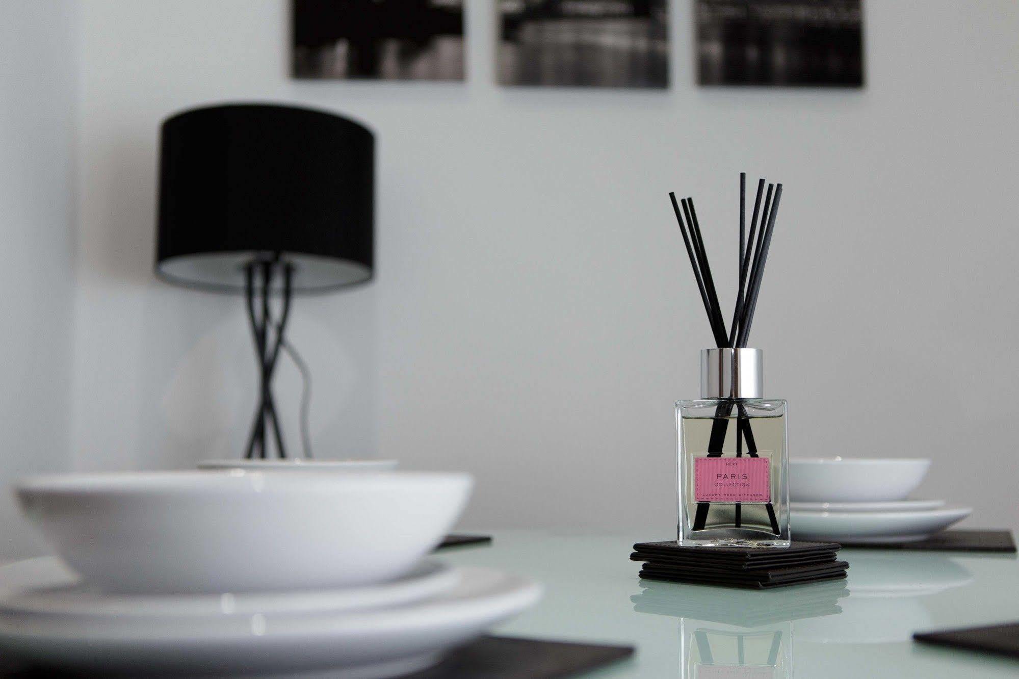 Park House Apartment *