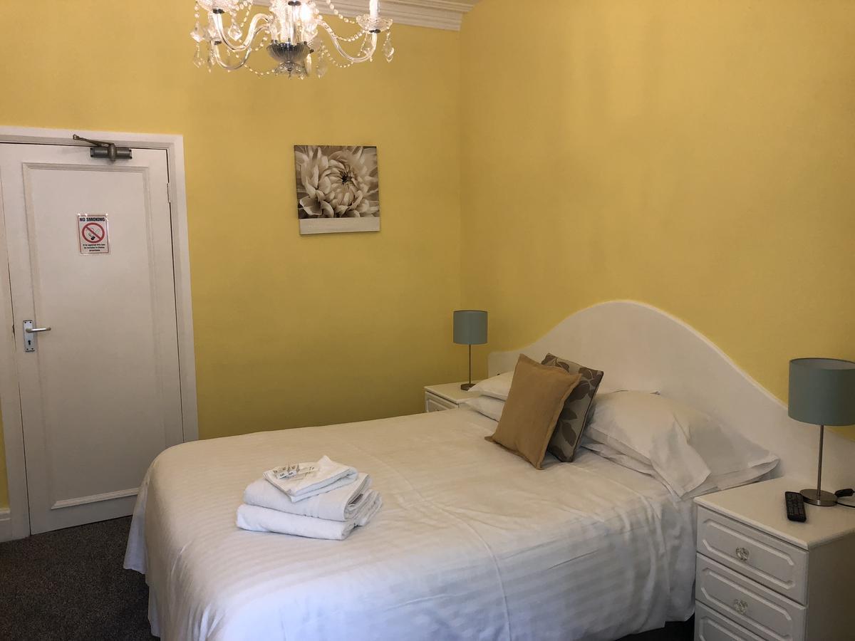 Guest house Peasehill Leeds (West Yorkshire)