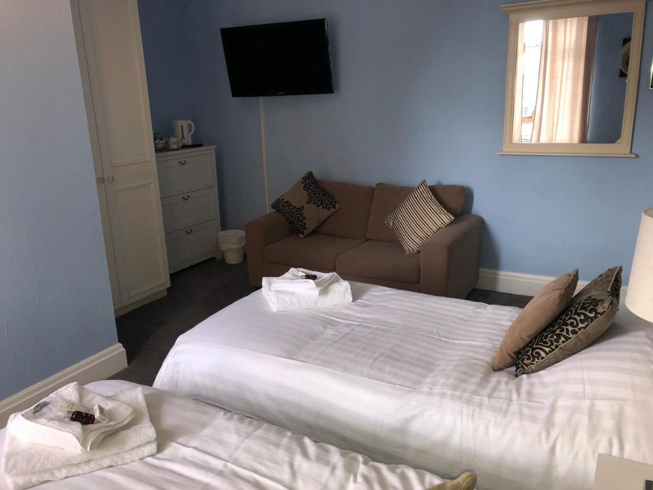 Peasehill Guest house 3*