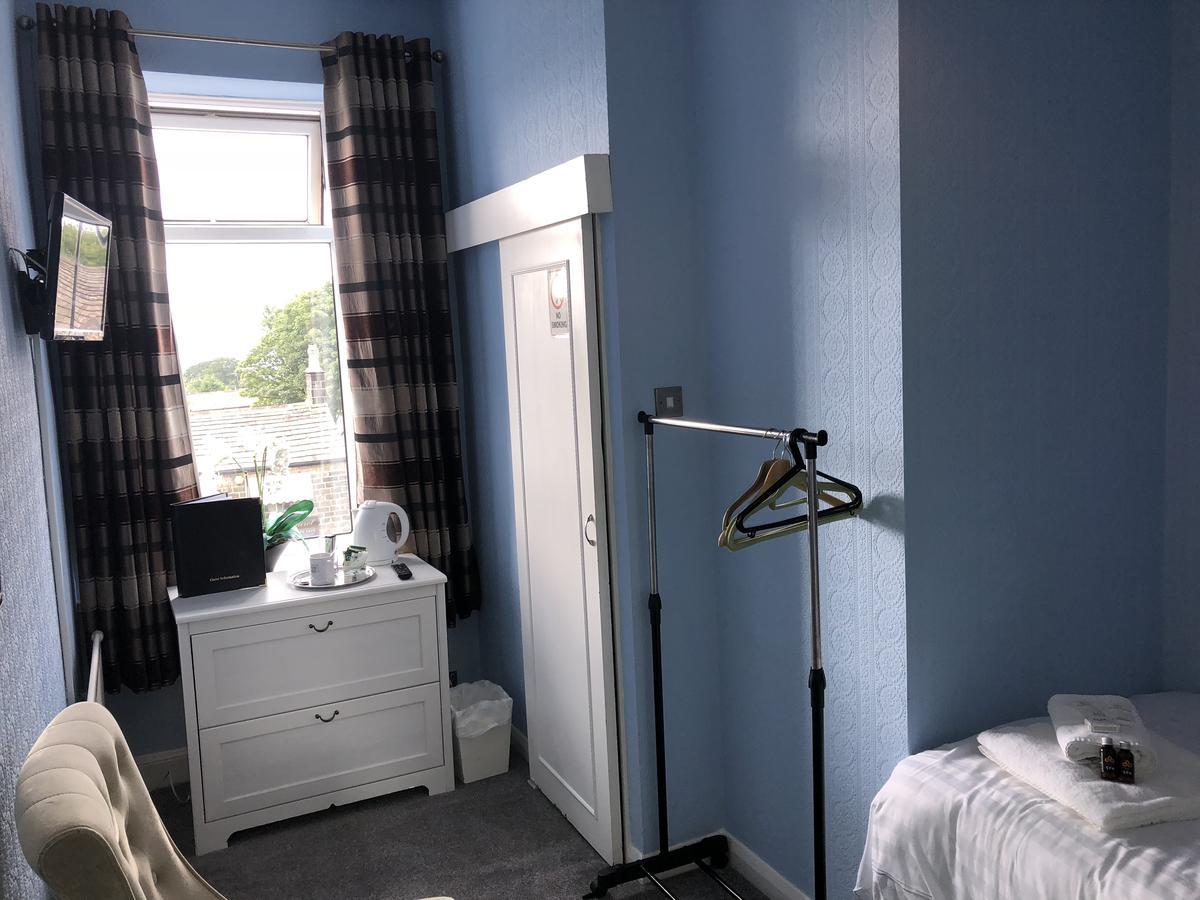 Guest house Peasehill Leeds (West Yorkshire)