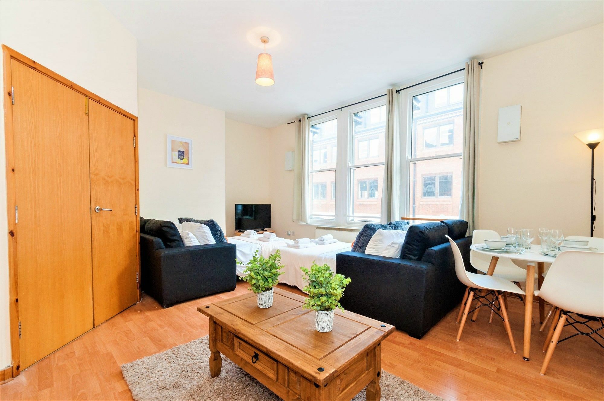 Apartment Voussoir *