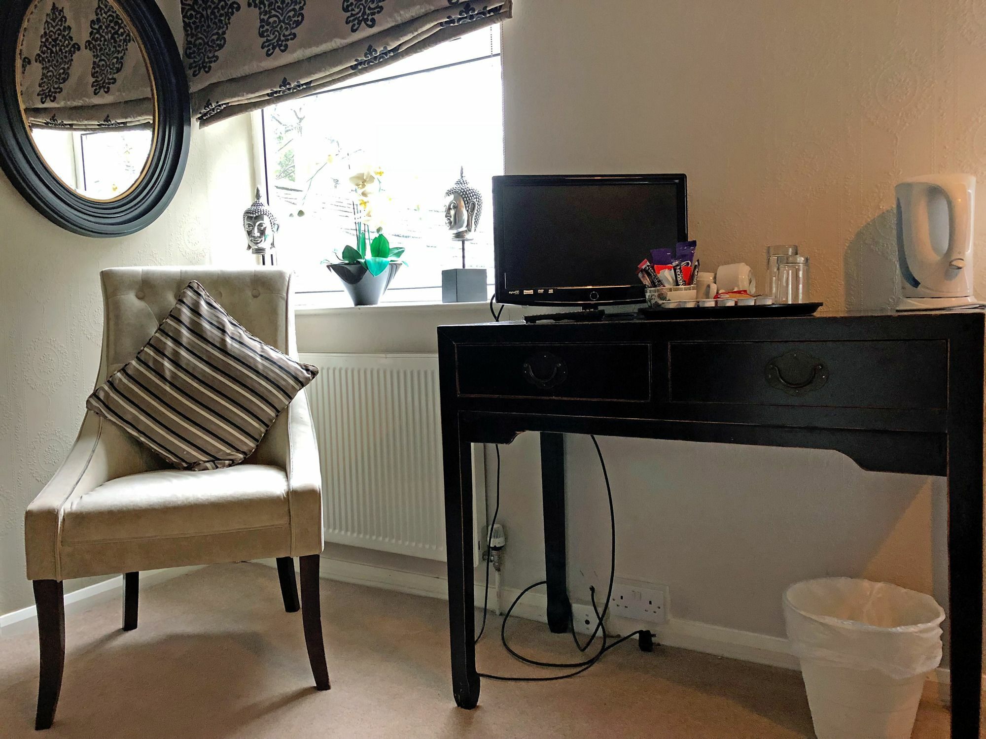 Peasehill Guest house