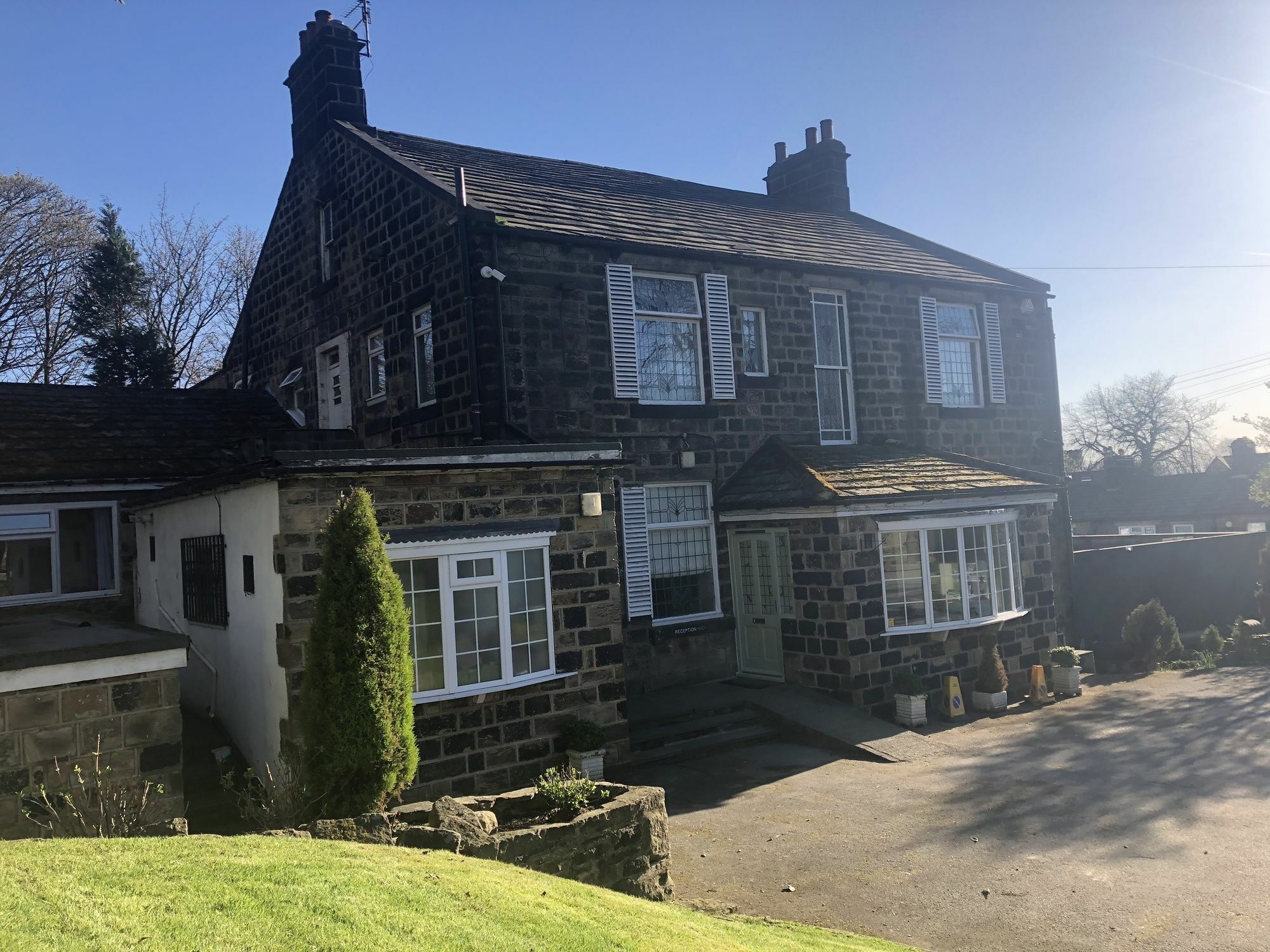 Peasehill 3*
