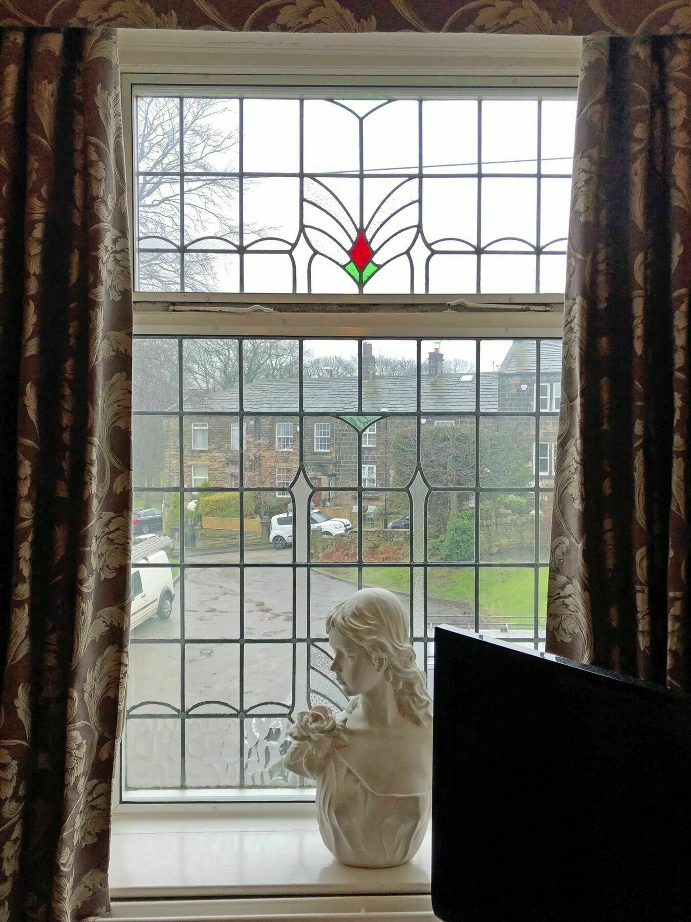Peasehill Guest house