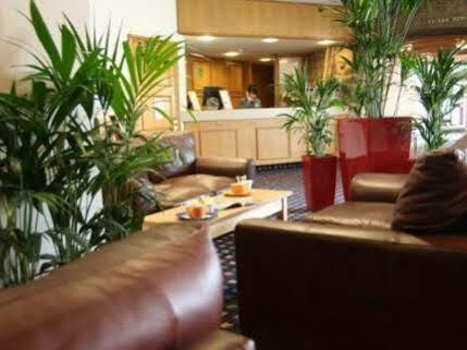 Britannia Leeds 3*