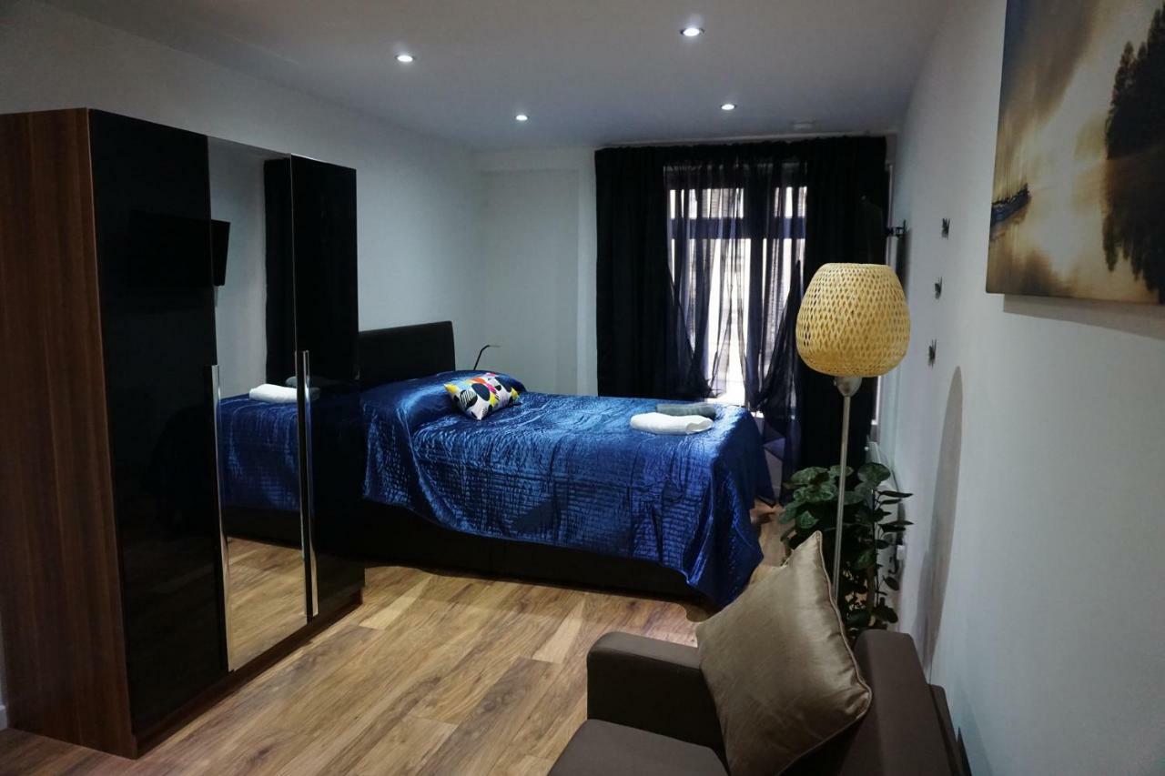 Victoria House Apartment *