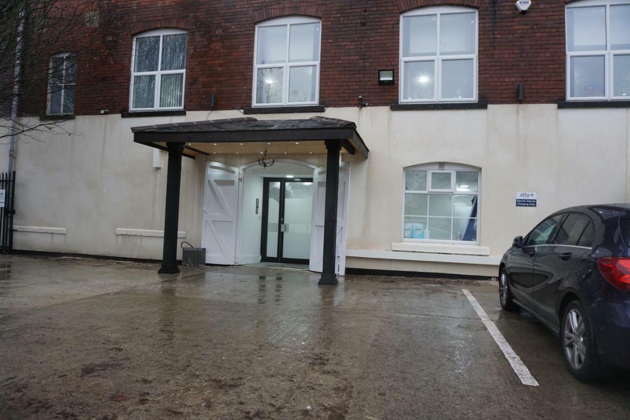 Alfa Apartments, Quarry Court, High Street, Morley Apartment Leeds (West Yorkshire)