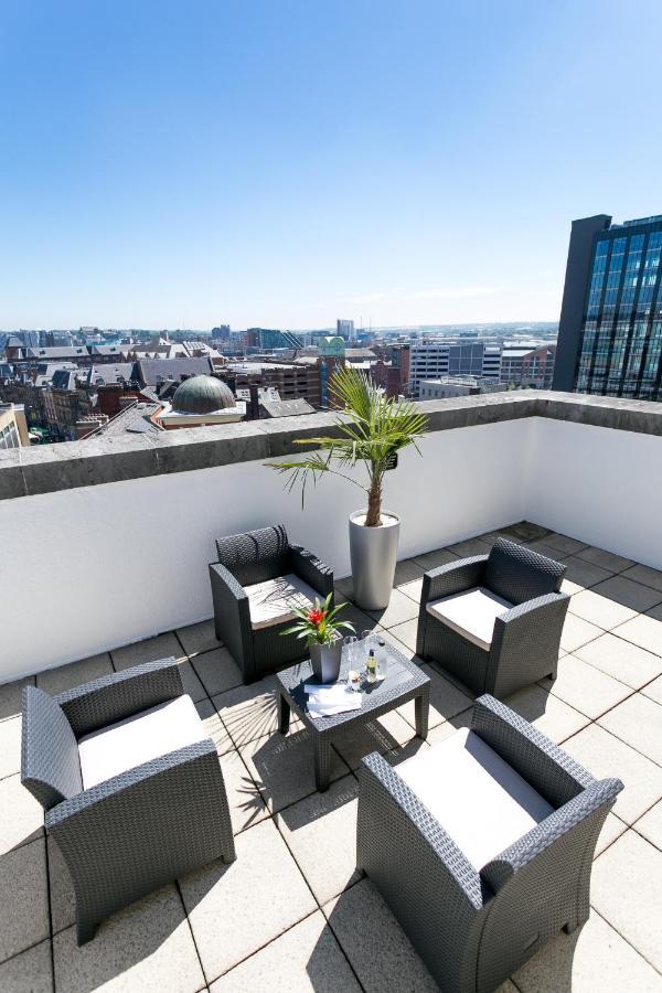 The Queens 4* Leeds (West Yorkshire)