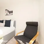 Leeds Urban Apartments - Victoria Riverside