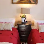 Advo Aparts Guest Hotel Leeds