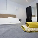 Vine Studio