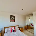 Leeds Dock Apartment