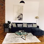 Newly Refurbished Apartment In Chapel Allerton, Leeds