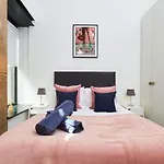 2Bed Nyc Style Apartment In Central Leeds