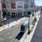 Stunning Apartment In The Heart Of Leeds