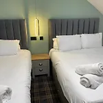 Luis Apartments In Leeds