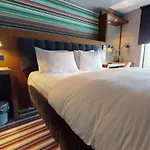 Village Hotel Leeds South