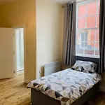 8 Fish Street, Budget City Centre Accomodation