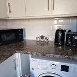4 Beds With Links To Motorways