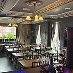 White Rose Hotel And Restaurant