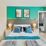 Central Leeds Gem - Parking - Sleeps 6