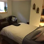 The Quirky, Cosy Hideaway! An Apartment Close To Leeds City Centre
