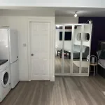 Modern Studio Close To Leeds City Centre