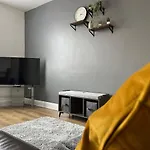 Leeds Serviced Accommodation