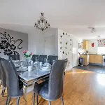 *Rc27R* For Your Relaxed & Cosy Stay + Parking