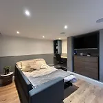 Vos Lodge Leeds Uk