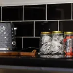 Cute Duplex Apartment In Leeds