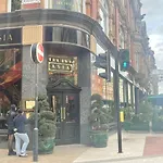 Luxury Duplex City Centre Apartment