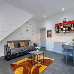 *372Kr* For Your Most Relaxed & Cosy Stay + Free Parking + Free Fast Wifi *