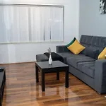 Stylish, Modern Apartment In Leeds