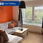 Stylish 2Bed Apt In Leeds - Free Parking!