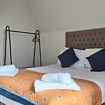 Mpl Luxury City Apartments - Free Netflix & Prime - First Direct Arena- Trinity Shopping - Sleeps 3-4