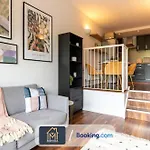 Stylish Two Bed City Centre Apartment By Movida Property Group Short Lets & Serviced Accommodation Leeds
