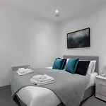 Cosy 1 Bed Apartment In Leeds